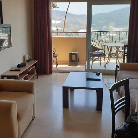 Sea View Apartment 2+1 Gold City 2 Floors 아파트 알란야